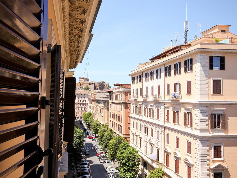 San Pietro'S Home - Guesthouse Rome Exterior photo